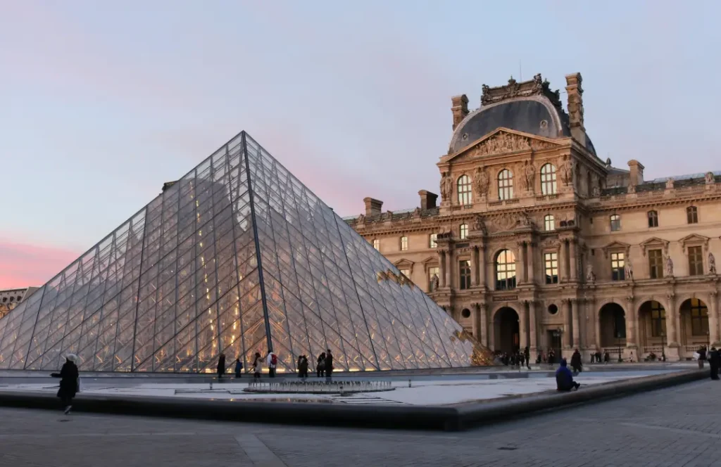FC - Paris, France - August bank holiday city breaks - featured image